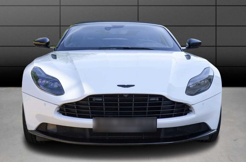 Aston Martin DB11 Volante