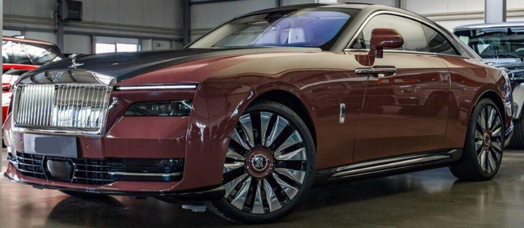 Rolls-Royce Spectre - img 09 129