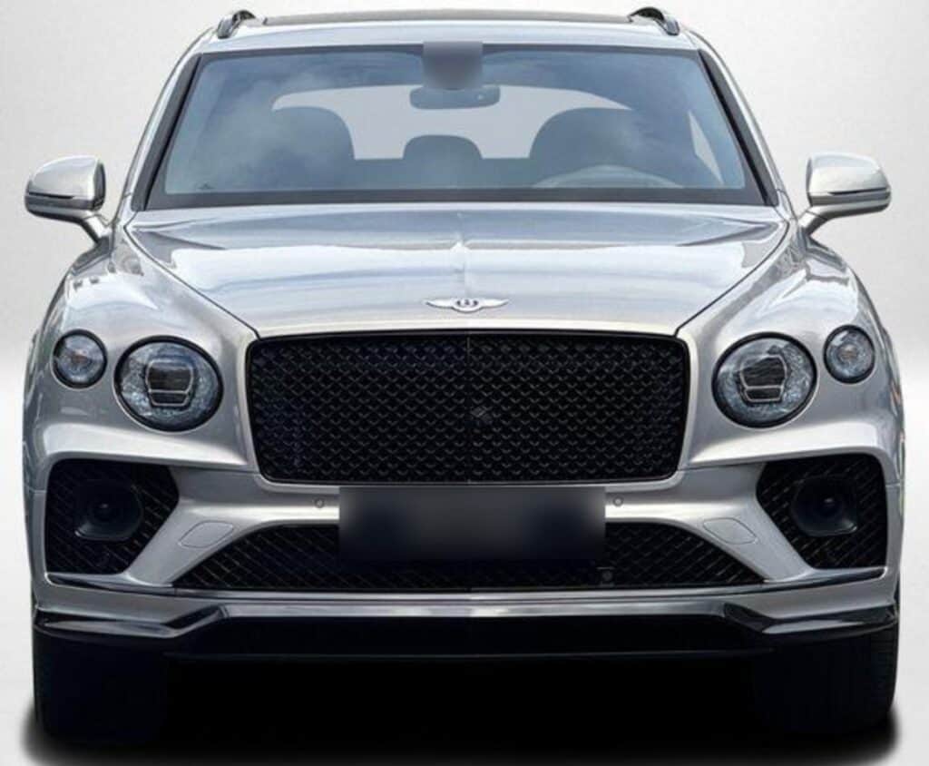 Bentley Bentayga V8 1HAND BLACKLINE - img 02 49