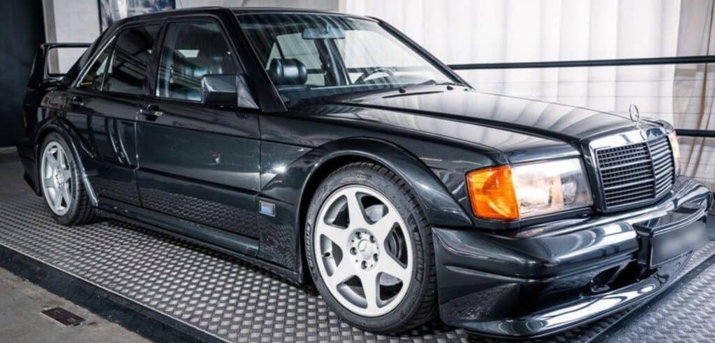 Mercedes-Benz 190 E 2.5-16 Evo II - img 12 22