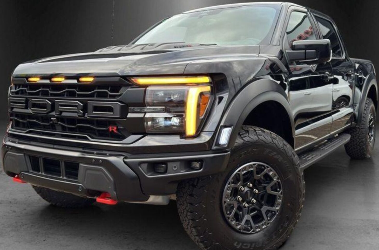 Comprar Ford Raptor R V8 2025 importado de Alemania - Luis Carratalá