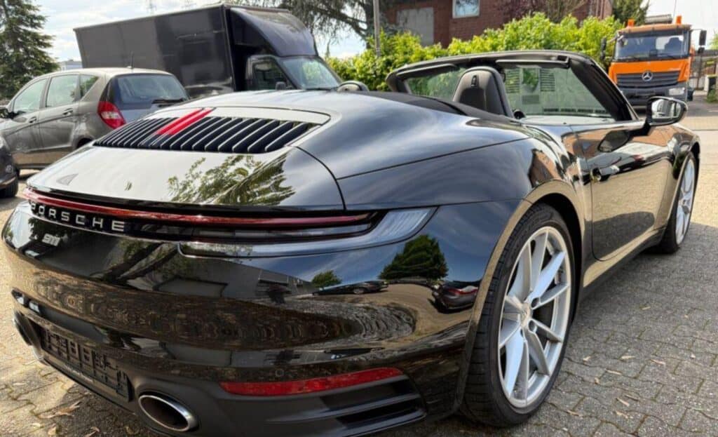 Porsche 992 Carrera 4S Cabrío - img 03 211