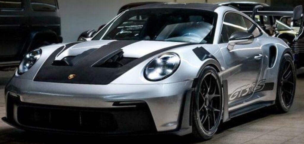Porsche 992 GT3 RS - img 05 215