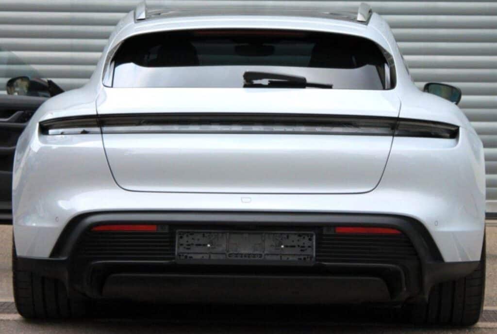 Porsche Taycan Sport Turismo Turbo S - img 04 101