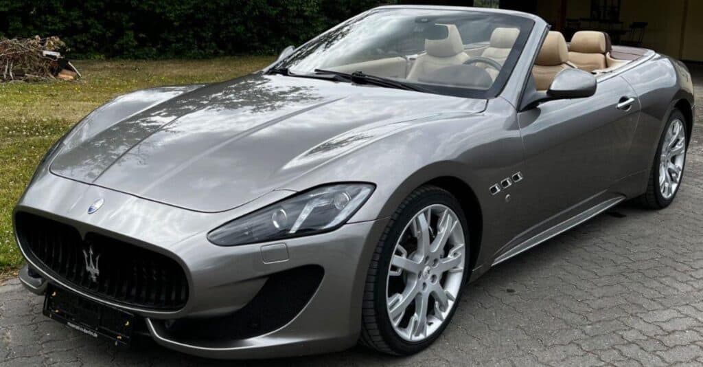 Maserati GranCabrio S 4.7 V8 - img 05 69