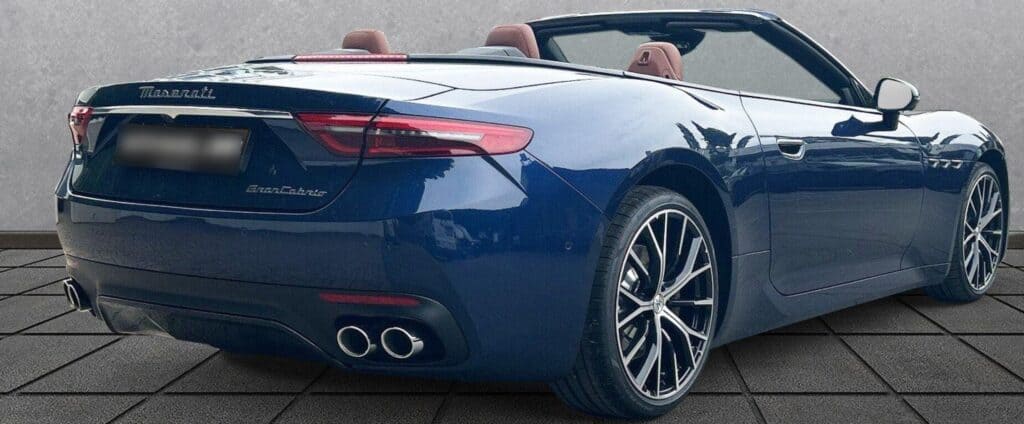 Maserati GranCabrio Modena - img 05 72