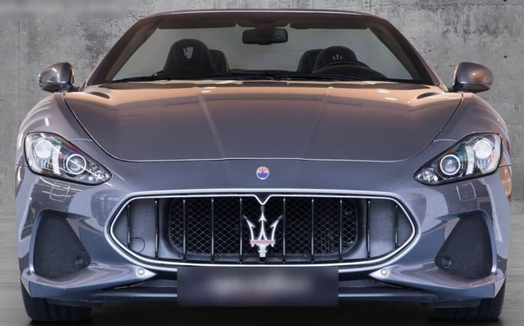Maserati GranCabrio Sport - img 13 52