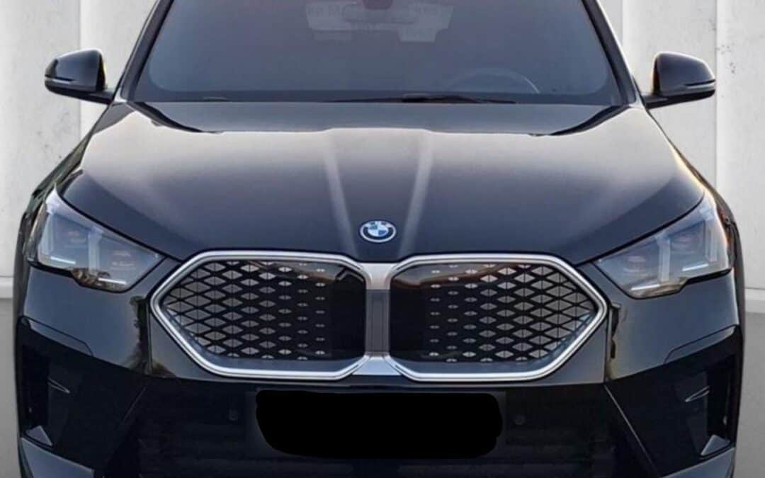 BMW iX2 xDrive30 M Sport