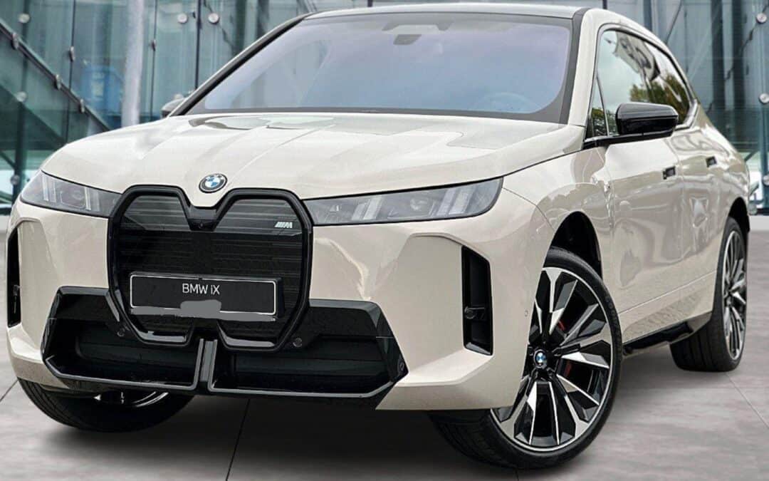 BMW iX M70 xDrive