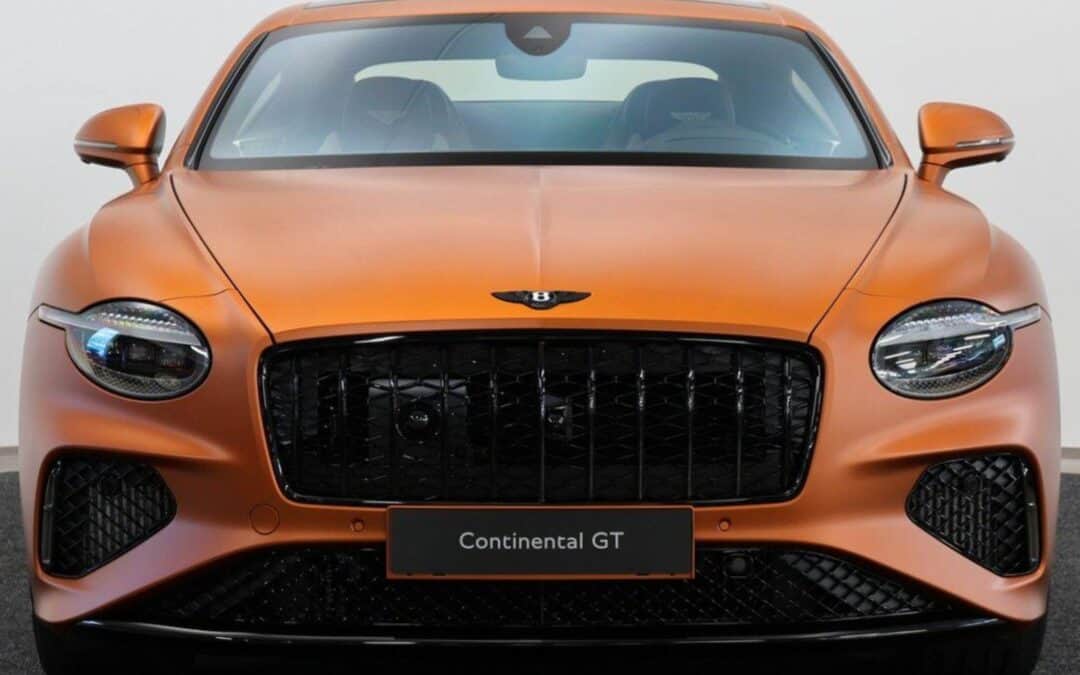 Bentley Continental GT AZURE V8 HYBRID