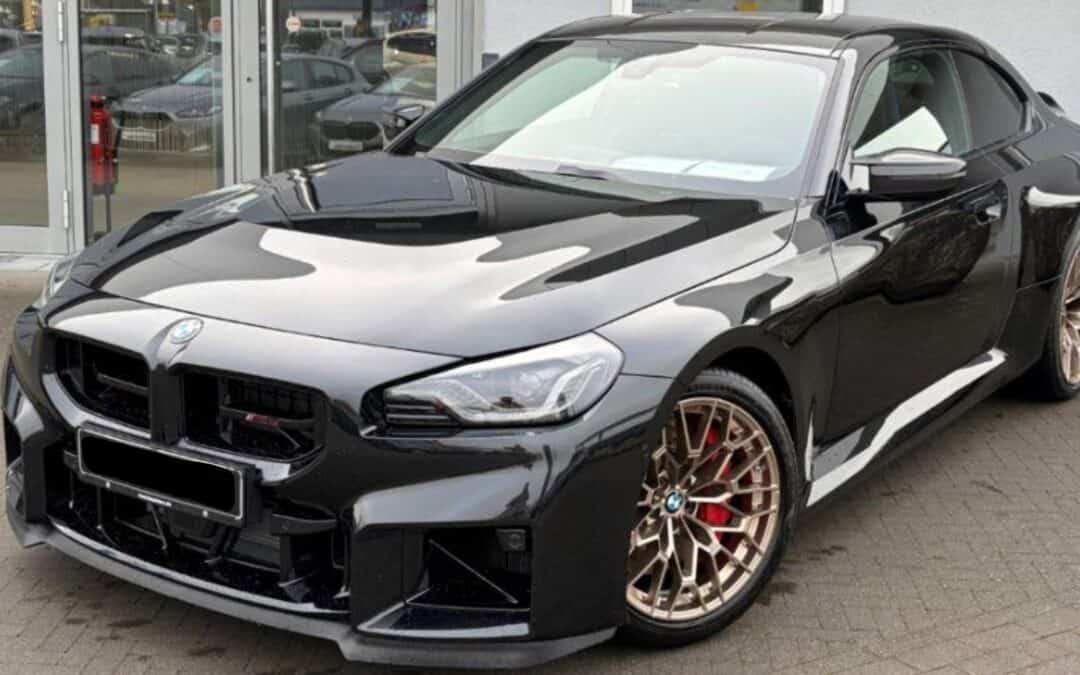 BMW M2 CS Alcantara Lenkrad Drivers Package