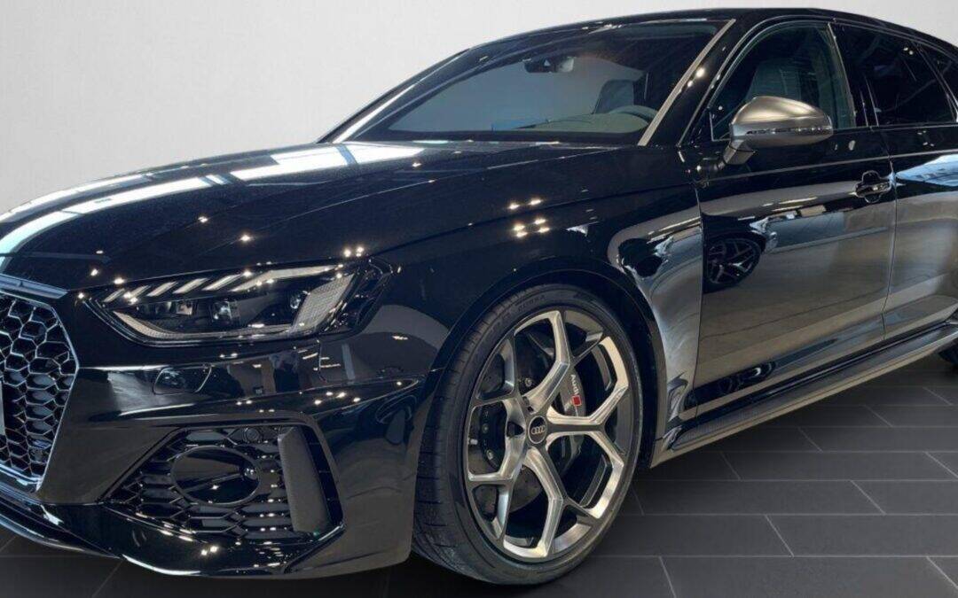 Audi RS4 Avant edition 25 years B&O HEAD UP