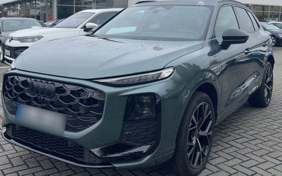 Audi Q3 e-hybrid 200 kW S line Pano Matrix
