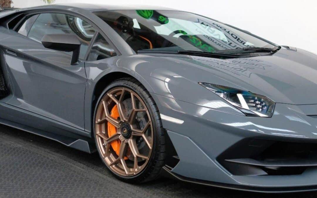 Lamborghini Aventador SVJ/CARBON