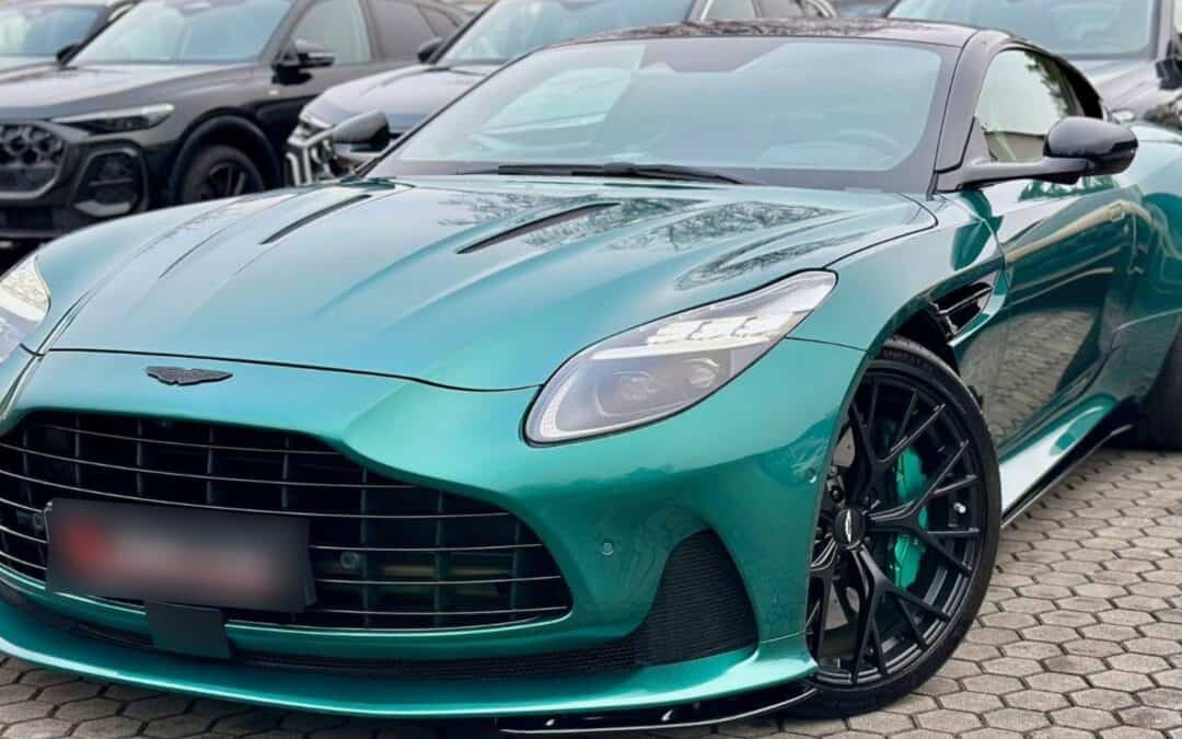 Aston Martin DB12 4.0 V8 KERAMIK.B&W.SITZBELÜFT.360°