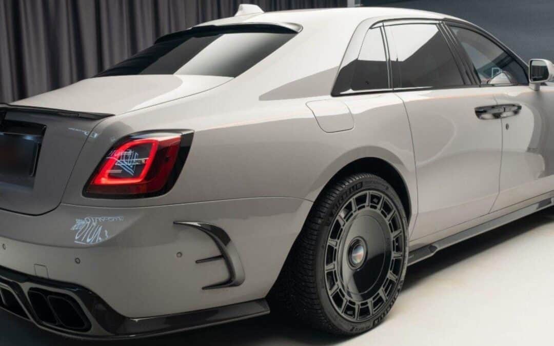 Rolls-Royce Ghost Plus Autotrade Dealer Black Badge Mansory
