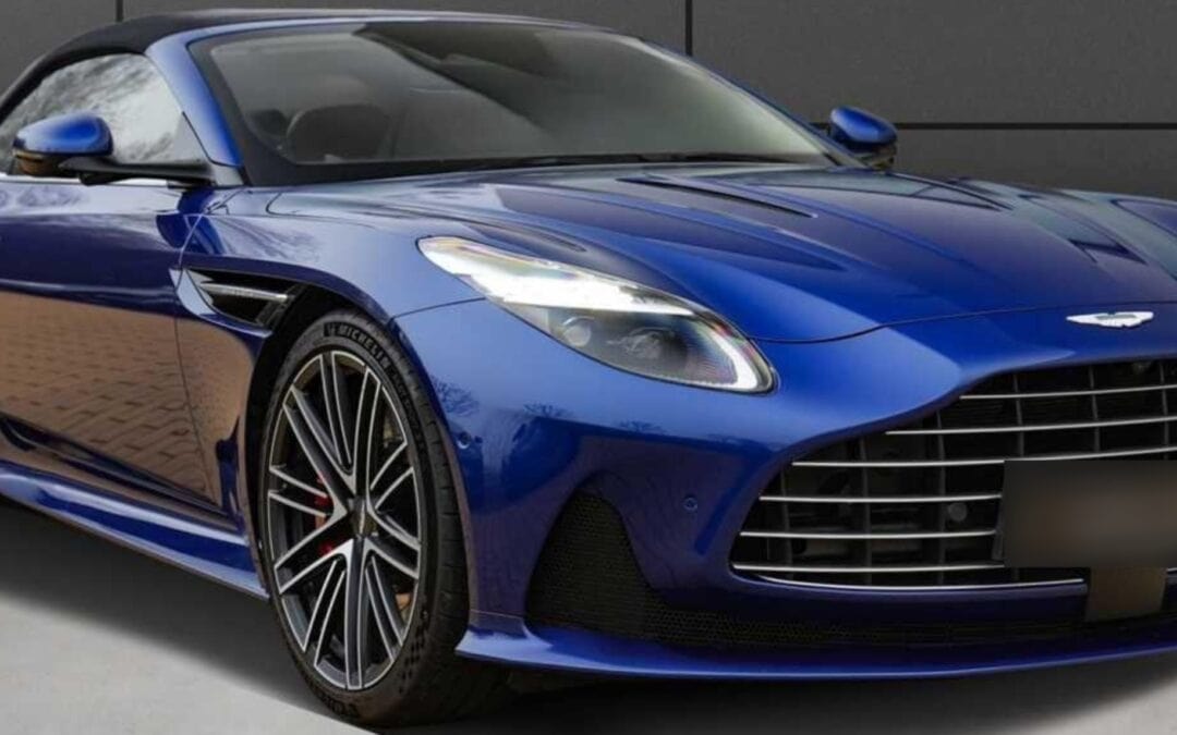 Aston Martin DB12 Volante