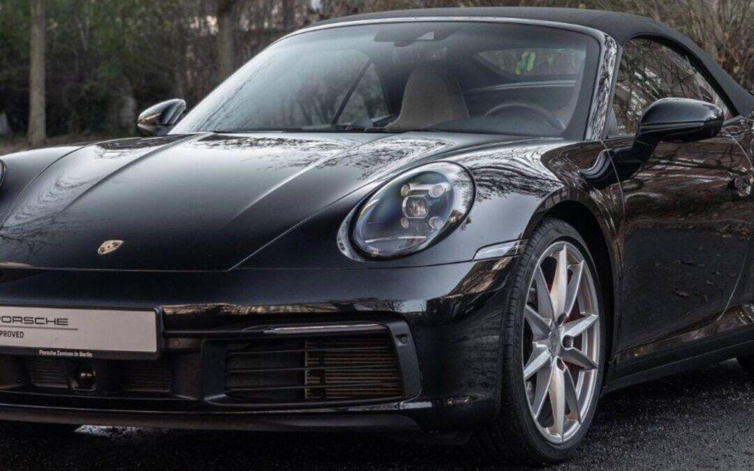 Porsche 992 911 Carrera 4S Cabrio