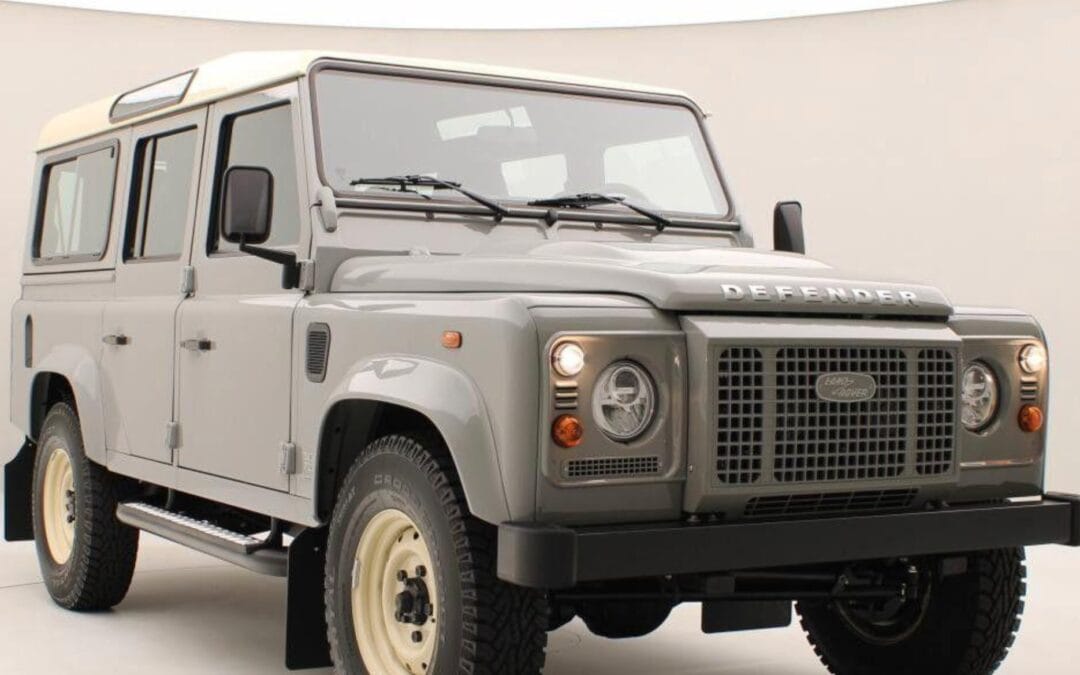 Land Rover Defender WORKS V8 ISLAY EDITION