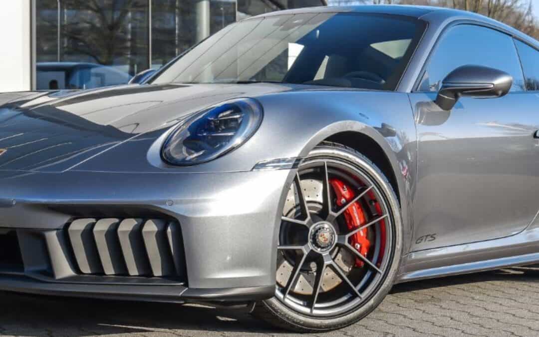 Porsche 992 911 Carrera GTS Liftsystem-VA Surrou…