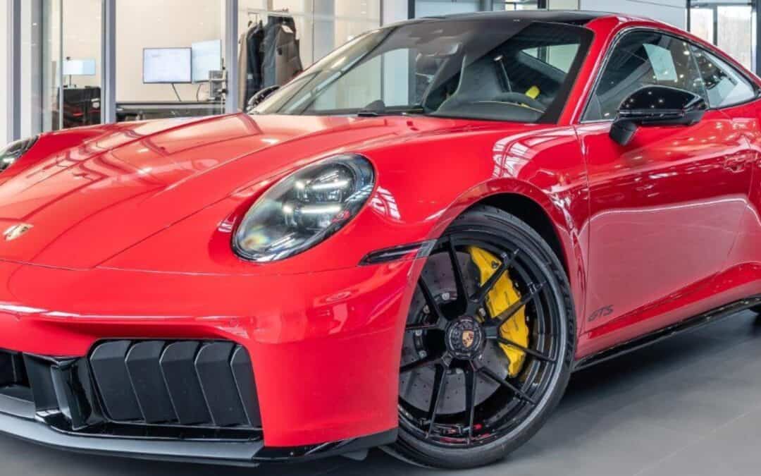 Porsche 992 911 Carrera 4 GTS PCCB PDCC Burm…