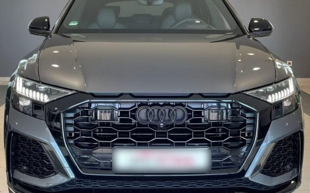 Audi RSQ8 4.0TFSI quattro4M /V8/PANO/B&O/…