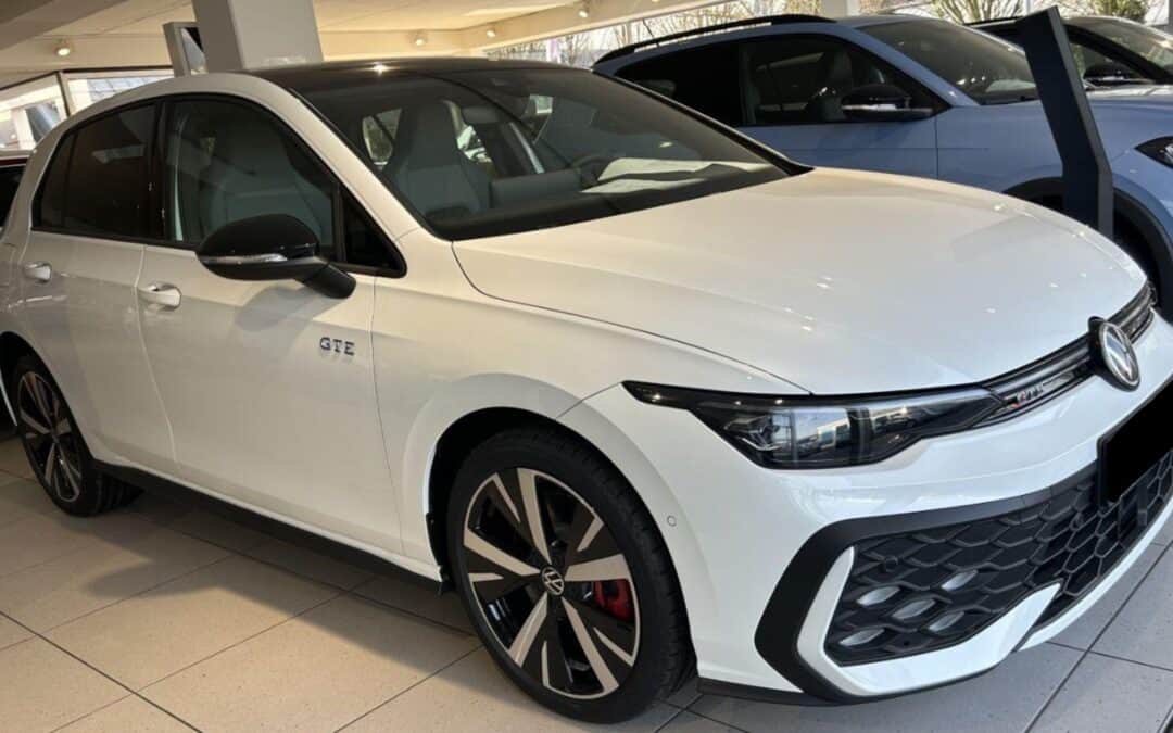 Volkswagen Golf VIII 1.5 TSI 200 GTE 1,5 l eHybrid 130 kW (