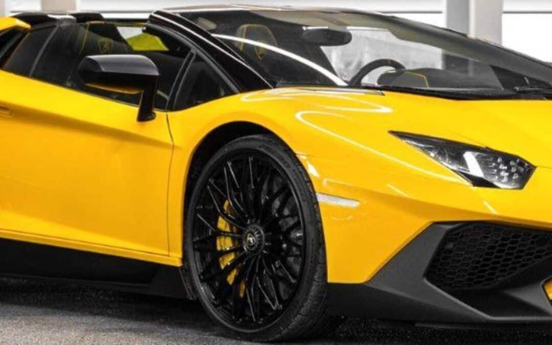 Lamborghini Aventador SV Roadster *Carbon *Lift *Sensonum