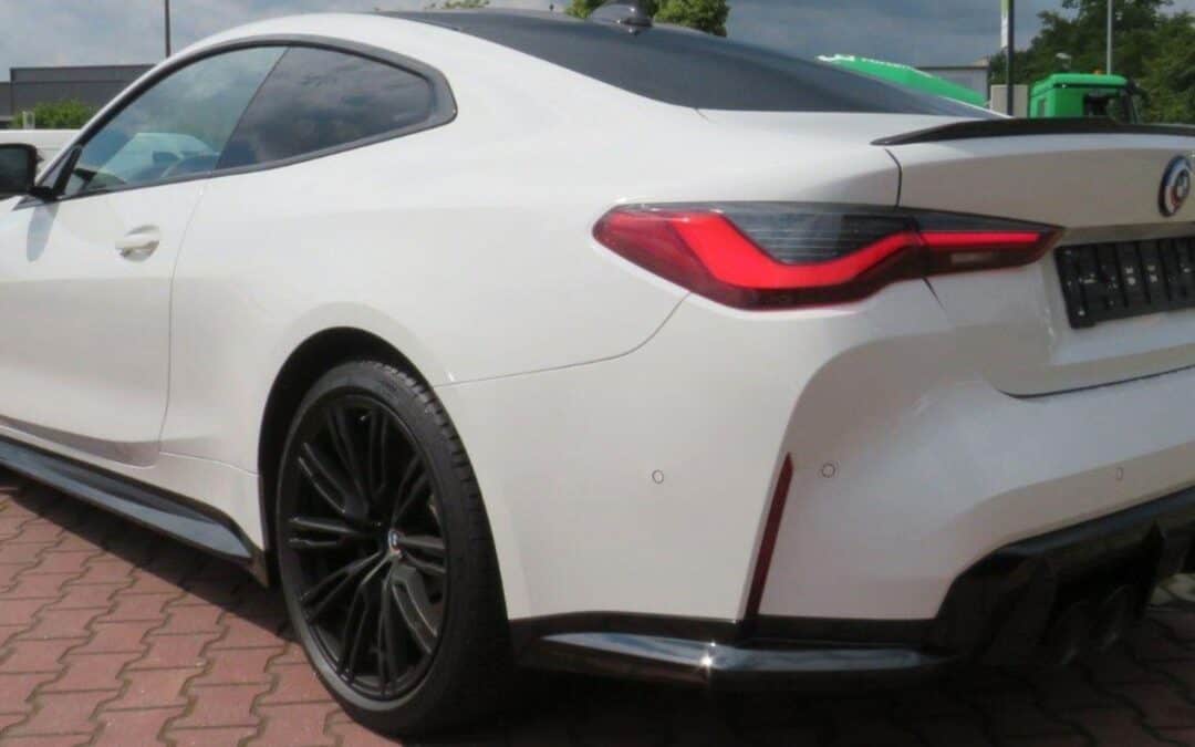 BMW M4 Baureihe M4 Coupe Competition