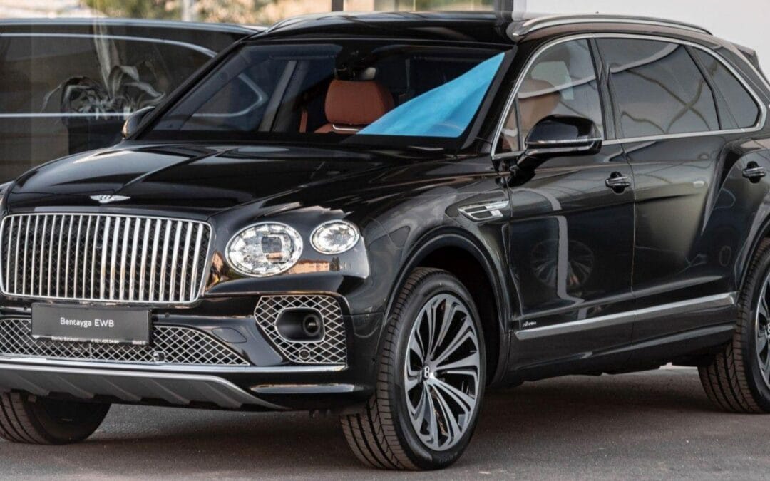 Bentley Bentayga 4.0 V8 EWB Azure 4WD Autom.