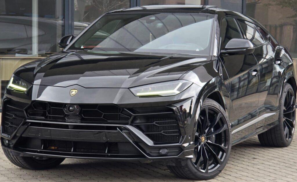 Lamborghini Urus - img 06 27