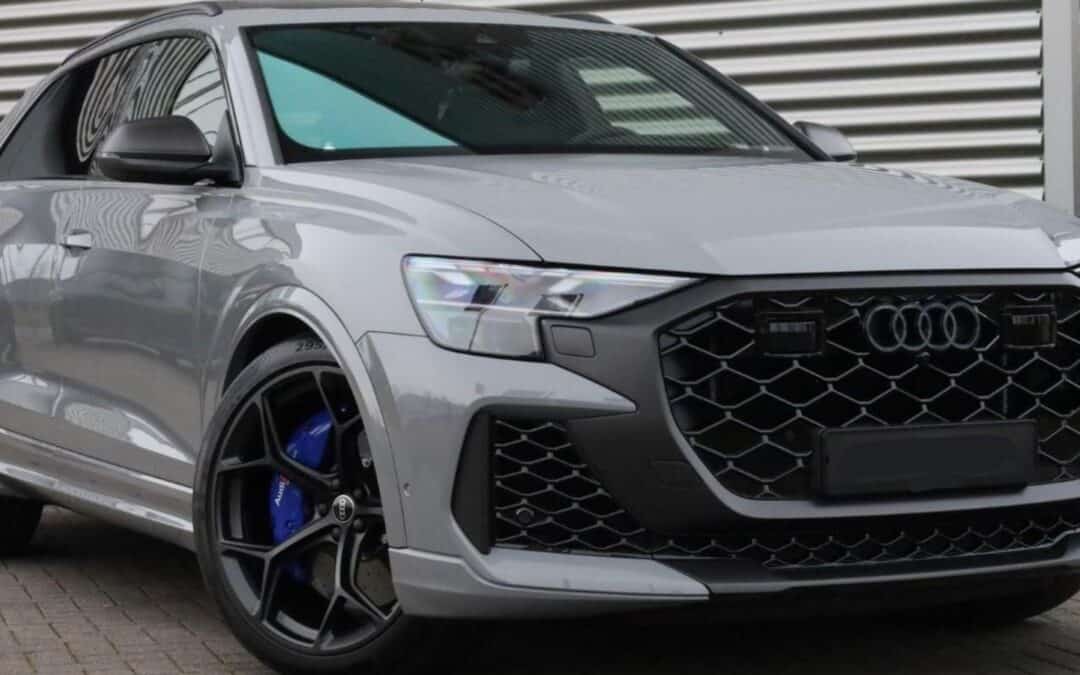 Audi RSQ8 Performance Nardo