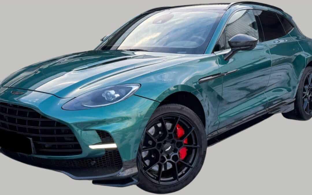 Aston Martin DBX 707