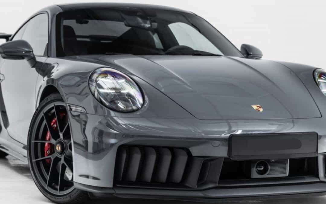 Porsche 992.2 Carrera 4 GTS Hybrid