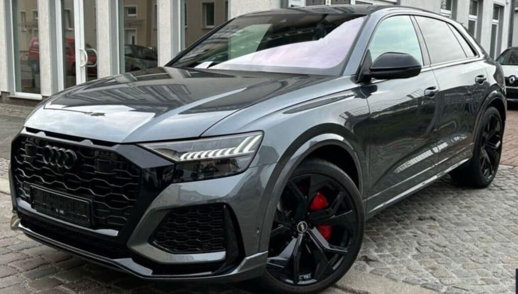 Audi RSQ8 4.0 TFSI - img 11 98