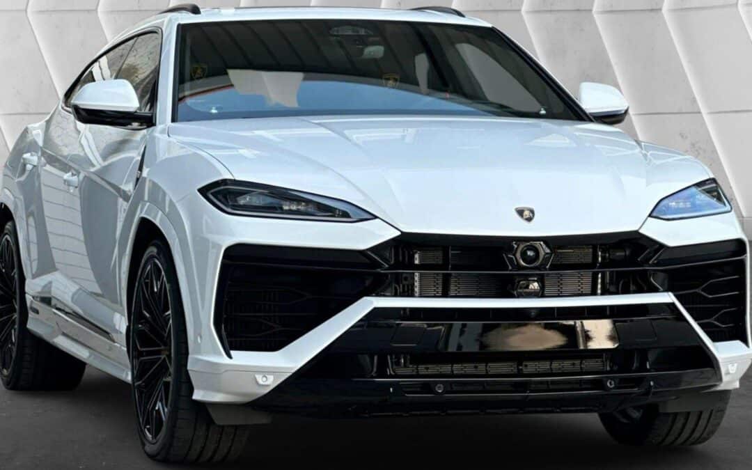 Lamborghini URUS 4.0 SE