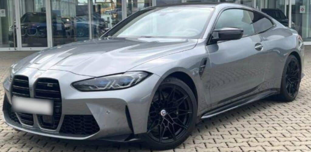 BMW M4 Competition xDrive - file3 42