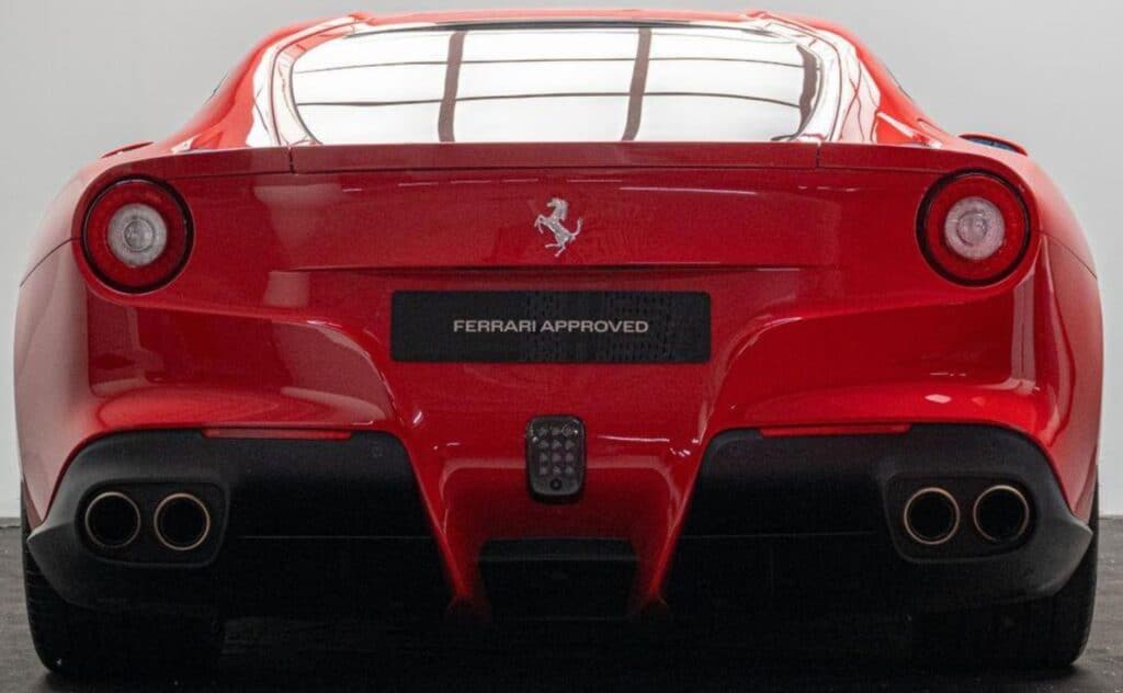 Ferrari F12 berlinetta 6.3 - img 18 31
