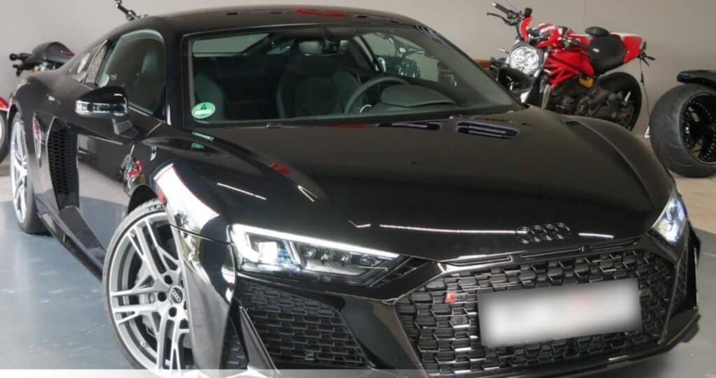 Audi R8 Coupe 5.2 RWD performance - file7 36