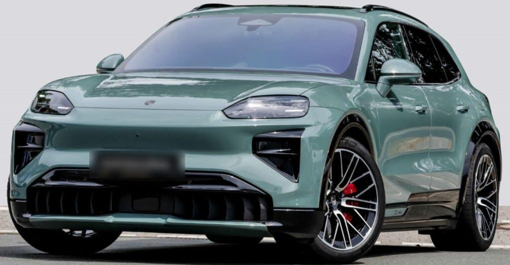 Porsche Cayenne Turbo Electric - file10 22
