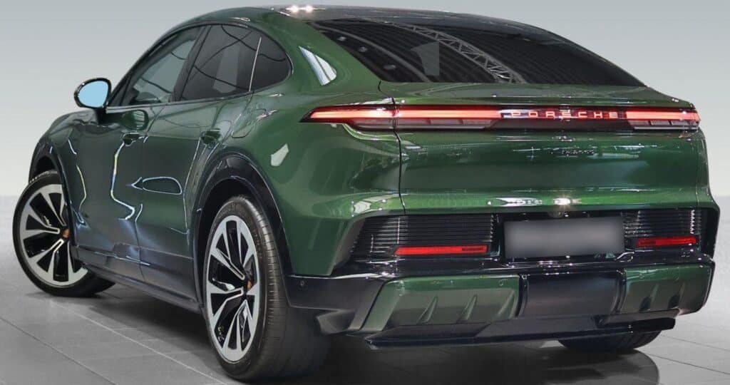 Porsche Cayenne Coupé Electric - file14 18
