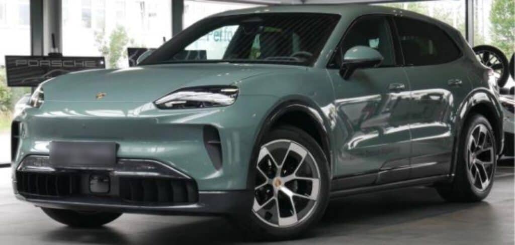 Porsche Cayenne Electric/PANO/BOSE - file7 18