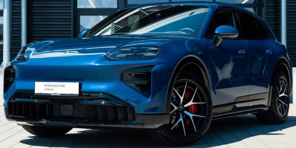Porsche Cayenne Turbo Electric - img 08 33