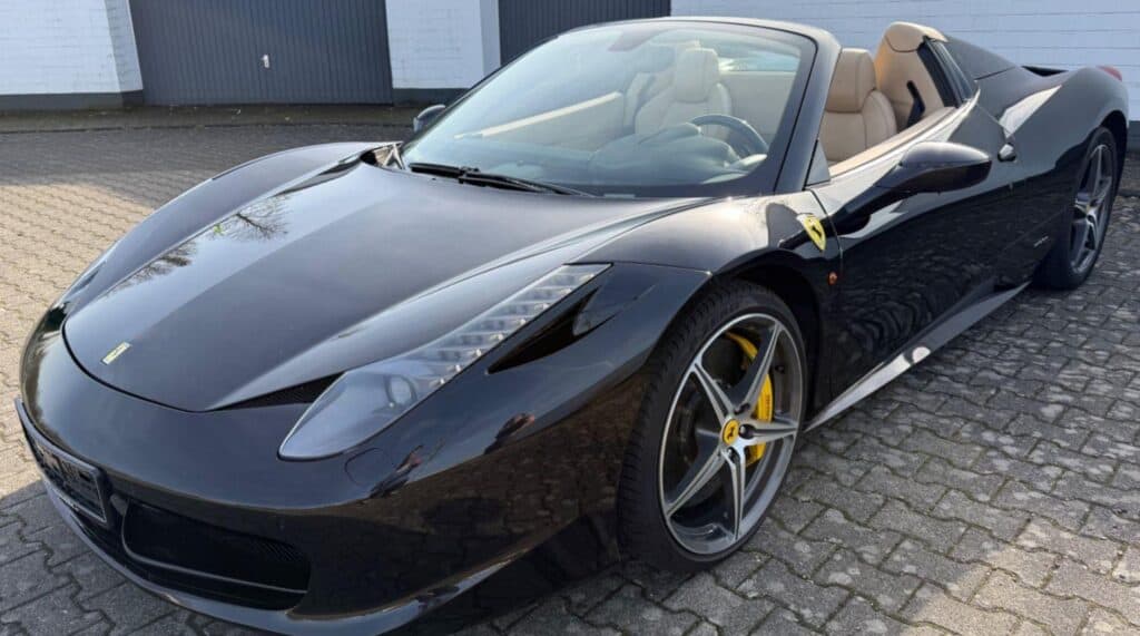 Ferrari 458 Italia Spider - img 11 41