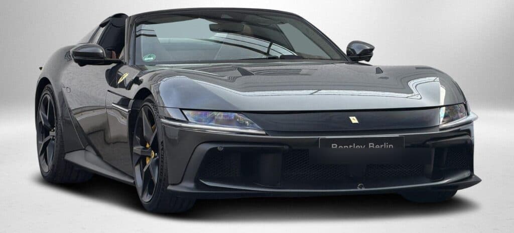 Ferrari 12Cilindri Spider TAILOR - 133763 img 03 1r2us Ferrari 12Cilindri Spider TAILOR - 133763 img 03 1r2us